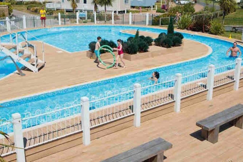 Presthaven Cozy Retreat Appartamento Prestatyn Esterno foto