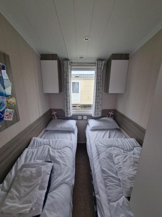 Presthaven Cozy Retreat Appartamento Prestatyn Esterno foto
